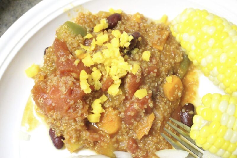 Quinoa Chili (Vegan &amp; Gluten-free)-image