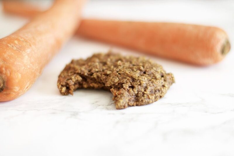 Carrot Cake Cookies (Gluten-Free, Low Fat, Kid-Friendly)