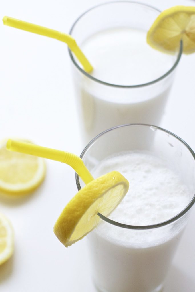 Coconut Lemon Smoothie (Vegan, Paleo, Gluten-Free)