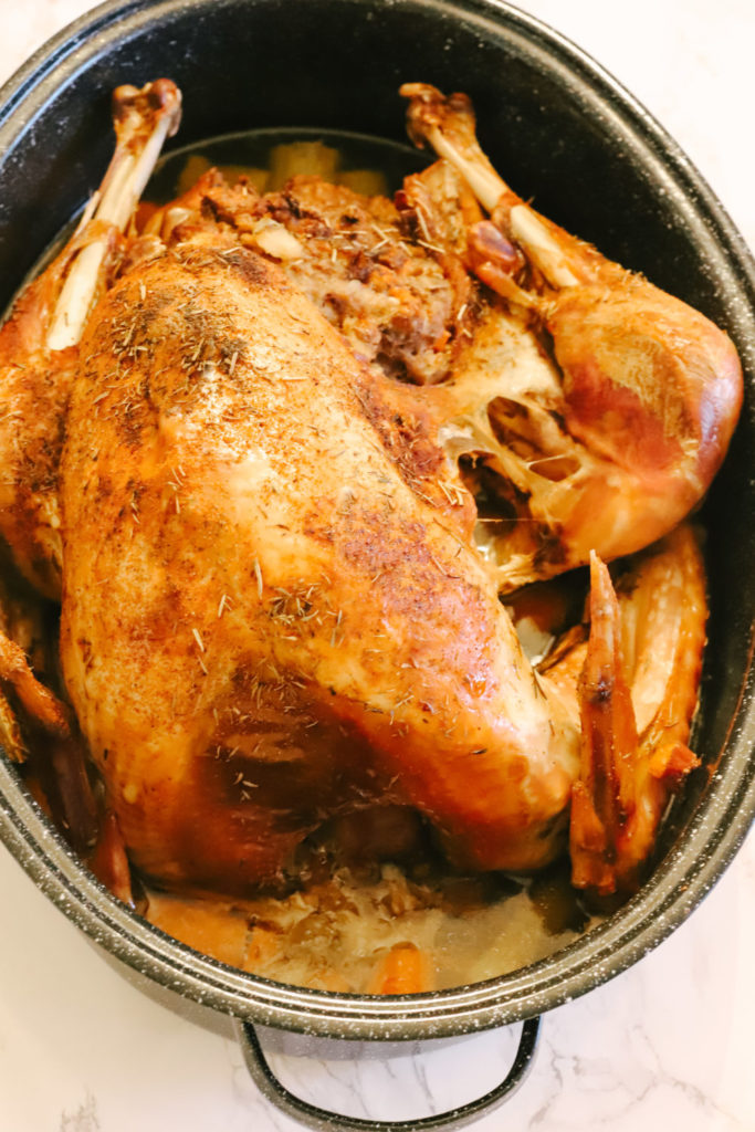 The perfect Thanksgiving dinner made with a whole turkey cooked to juicy goodness and low carb stuffing! Christmas | Thanksgiving | Gluten-free | Holiday Recipes | Keto | Low Carb | Atkins | Oven Baked | Roasted | Cooked Turkey | Whole Turkey | Turkey Dinner | Stuffed Turkey | Keto Stuffing | Holiday Dinner | Homemade | Easy |