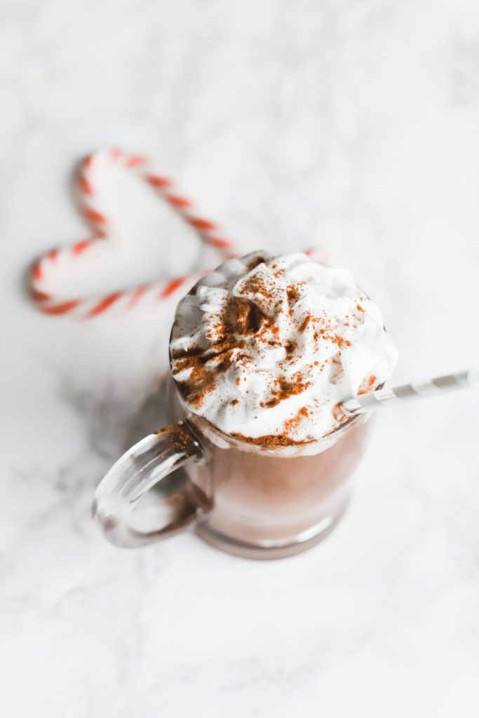 This homemade hot chocolate is deliciously decadent and creamy, using dairy free, sugar free ingredients to help with your weight loss goals. A holiday recipe the whole family will love and perfect for Christmas! Drinks | Drink Recipe | Dessert | Sugar Free | Dairy Free | Vegan | Keto | Ketogenic | Gluten-Free | Whole 30 | Paleo | Healthy | Christmas Recipe | Hot Cocoa | Chocolate | Crock Pot | 