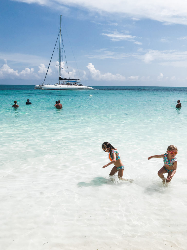 Travel tips for parents when choosing an all-inclusive family resort that's safe for your family, for smooth travelling with kids and or babies. Sunwing Vacations | Family Travel | Cayo Coco Cuba | Pullman Cayo Coco | Playa Pilar Beach | Travel Tips with Kids | Travelling with Babies | All Inclusive Family Resorts | Caribbean Family Friendly Resorts | Travel Safety | Resort Reviews | Canadian Traveller | Family Vacation | 