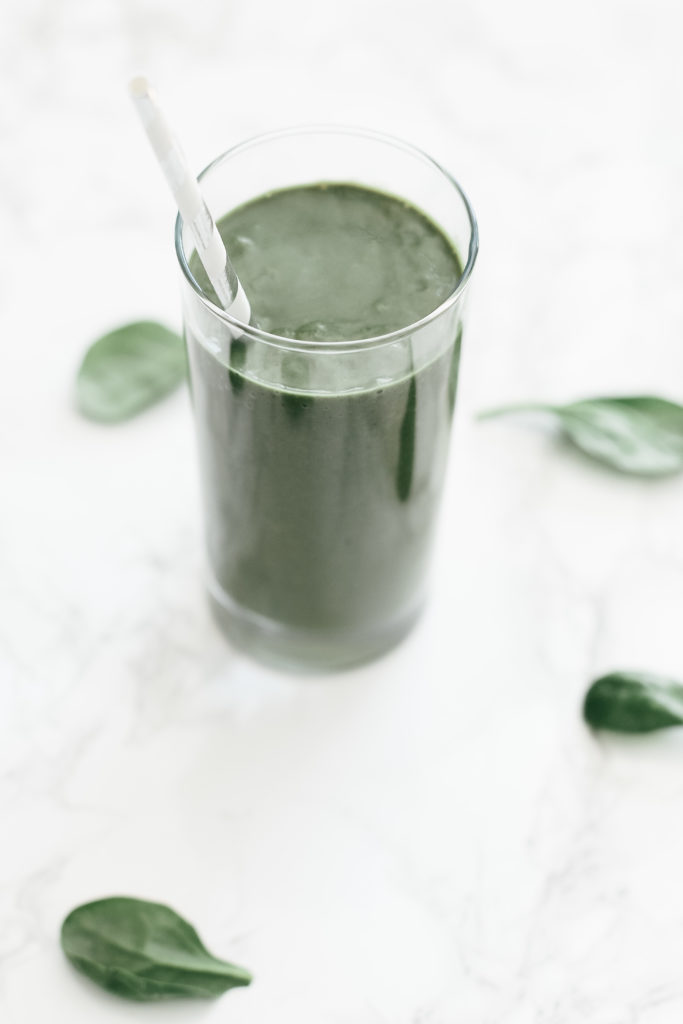 An immune boosting drink to protect your body during cold and flu season. Rich in antioxidants and vitamin C, it's also vegan, paleo, and whole 30 friendly. Superfood Smoothie | Low Carb | Weight Loss | Weight Management | Detox | Boost Immunity | Flu Fighting | Healthy Drinks | Immune Boosting Recipes | Ketogenic | Keto Smoothie | Green Smoothie | Ginger Smoothie | Antioxidants | Immune System | Boost Metabolism | Energy | Burn Fat | Keto Smoothies | Keto Green Smoothie