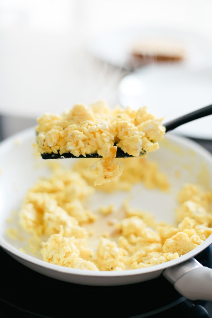 These perfect fluffy scrambled eggs make for a healthy, quick and easy breakfast every time. Naturally low in carbs, keto, and gluten-free. Breakfast | Brunch | Cooked Eggs | Keto Eggs | One Pan Breakfast | Creamy Eggs | Healthy | Weight Loss | How to Scramble Eggs | The Best Scrambled Egg Recipe | Family Friendly Recipe | Traditional Eggs | Egg Recipes |