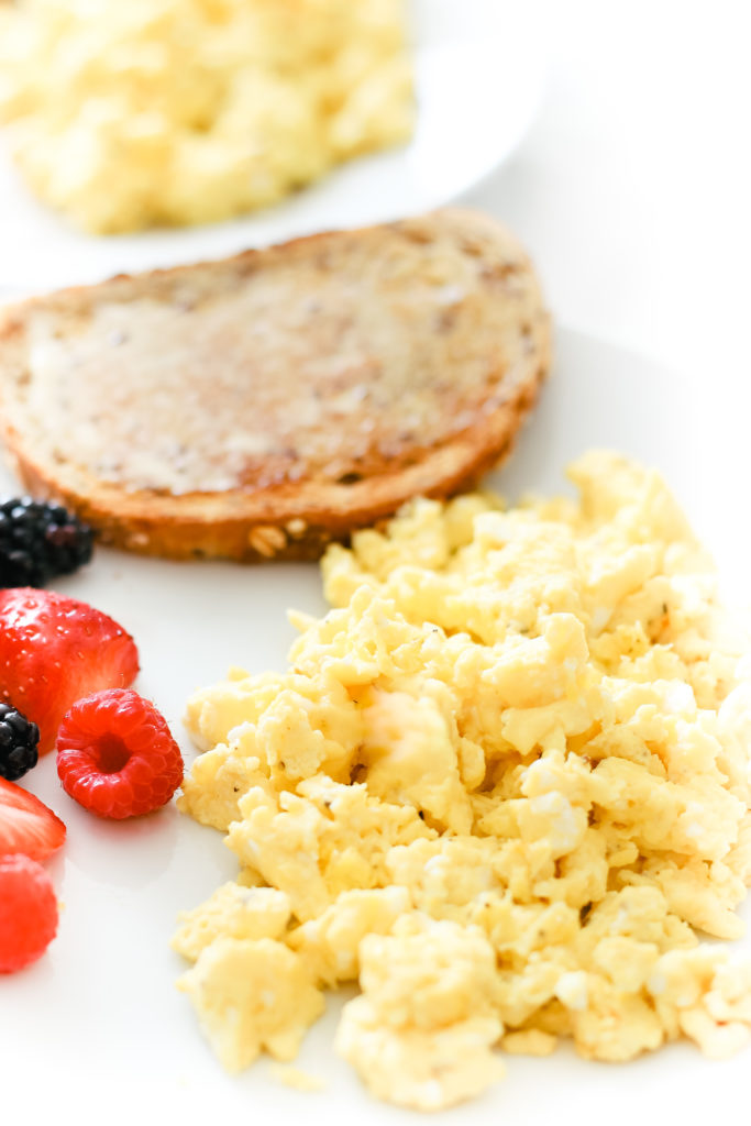 These perfect fluffy scrambled eggs make for a healthy, quick and easy breakfast every time. Naturally low in carbs, keto, and gluten-free. Breakfast | Brunch | Cooked Eggs | Keto Eggs | One Pan Breakfast | Creamy Eggs | Healthy | Weight Loss | How to Scramble Eggs | The Best Scrambled Egg Recipe | Family Friendly Recipe | Traditional Eggs | Egg Recipes |