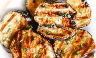 Garlic Parmesan Grilled Eggplant is melt-in-your-mouth delicious, the best BBQ recipe and side dish you will ever make! Easy, healthy, low carb, and keto friendly. Healthy Side Dishes | Dinner Recipes | BBQ Recipes | Eggplant Recipes | Grilling | Sides | BBQ'd Eggplant | Ketogenic | Weight Loss | Keto Dinner | Easy | Simple | Grilled Veggies | Barbecued | Barbecue |