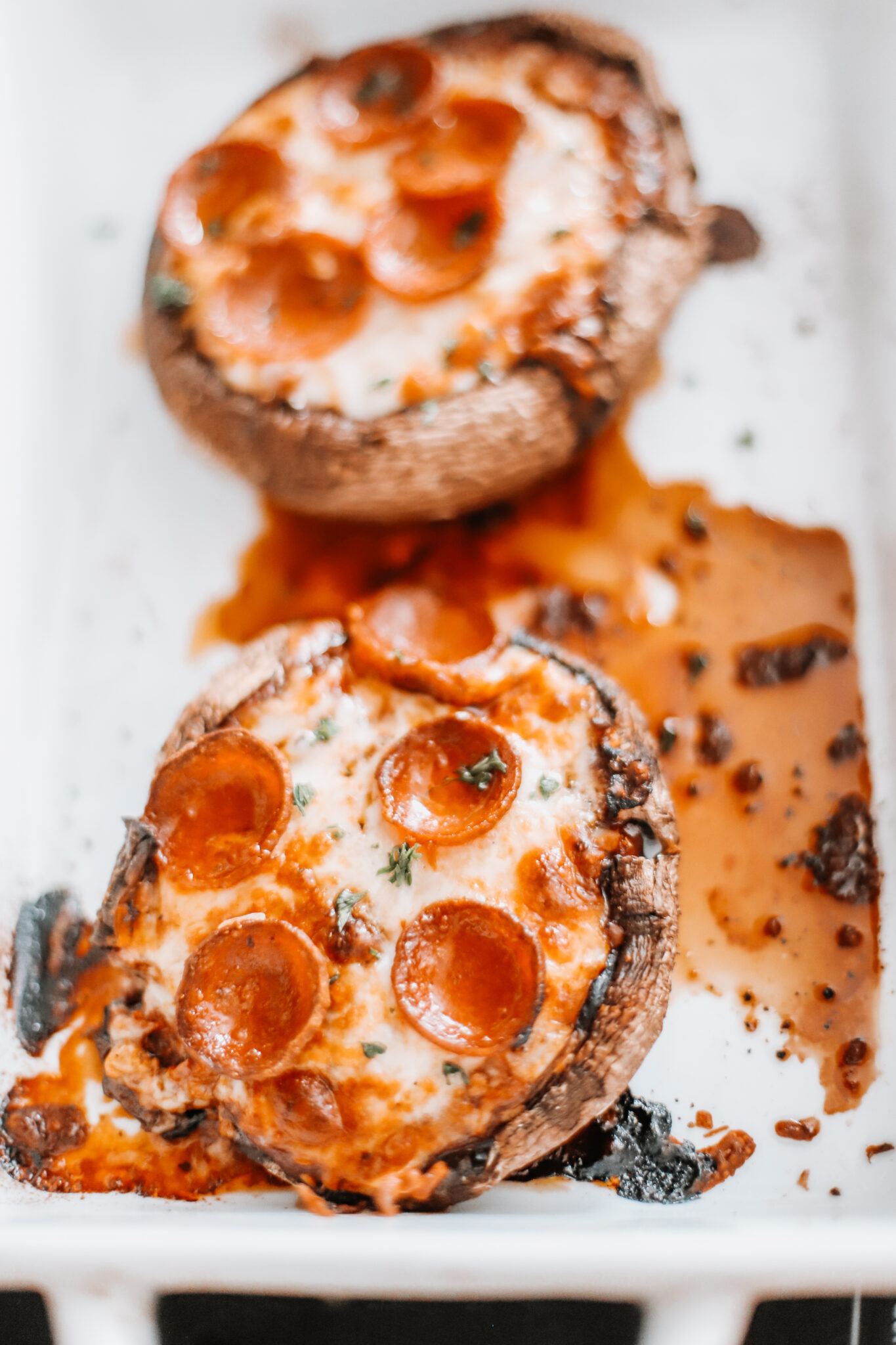 10Minute Portobello Mushroom Pizzas (GlutenFree, Keto, Low Carb)