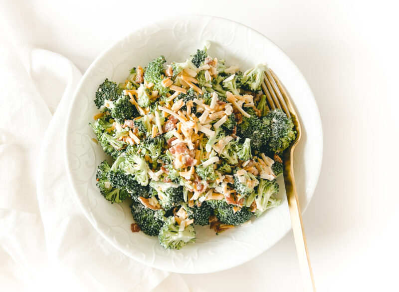 This easy Keto Broccoli Salad is a classic side dish for summer! Full of flavour and naturally gluten-free, low carb, healthy and satisfying. Dinner | Lunch | Keto Recipe | Low Carb Recipe | Summer Salad | Broccoli Salad | Quick and Easy | BBQ Side Dish | Weeknight Dinner | Broccoli and Cheddar | Broccoli and Bacon | Loaded Broccoli | Raw Vegetable Salad |