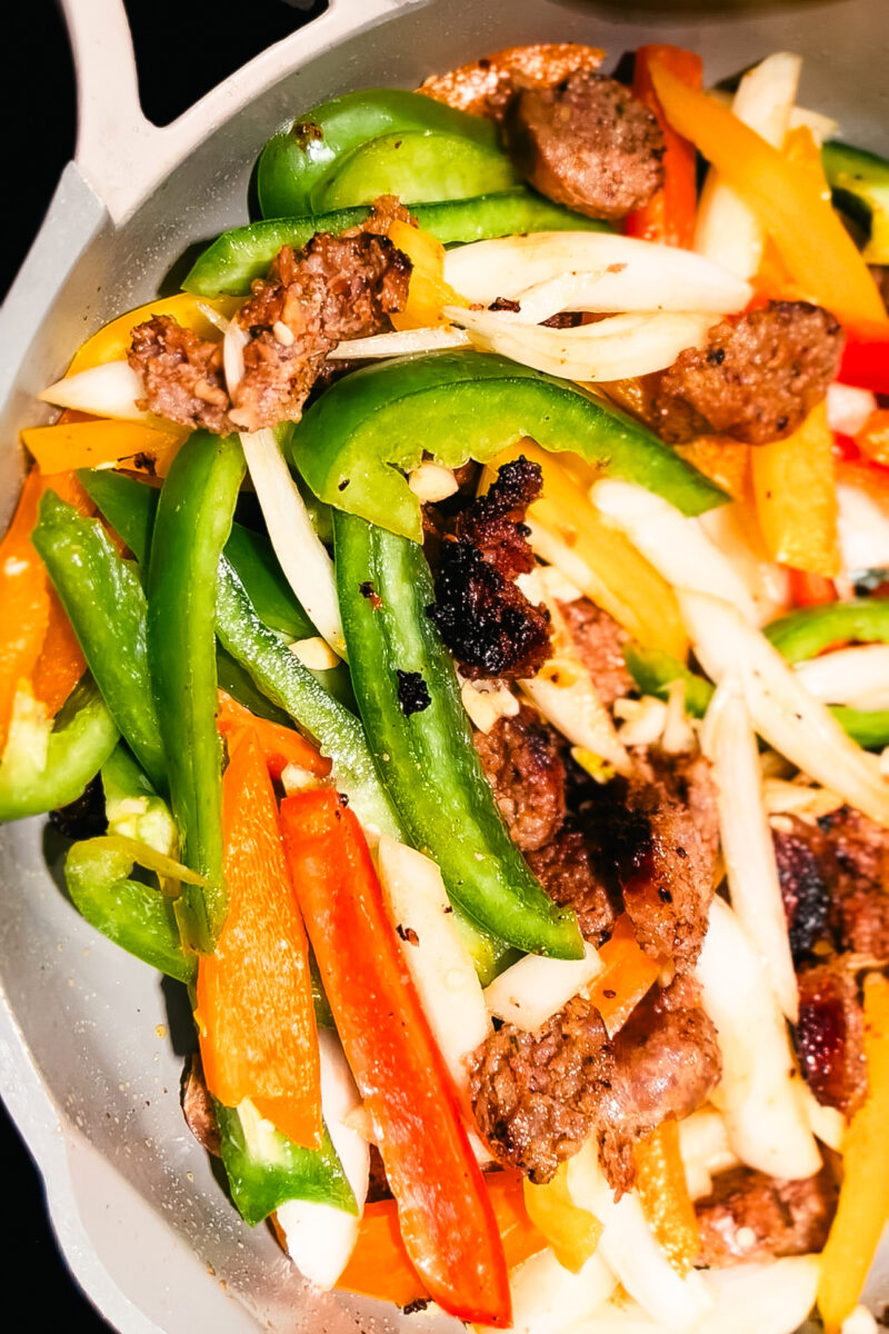 This Italian Sausage and Peppers recipe is full of flavour and an easy one pan dinner. Gluten-free, low carb, keto, paleo, and whole 30. Easy Dinners | One pot | One Pan Dinner Recipes | Main Dish | Easy Dinner Recipes | Easy and Healthy | Family Dinner | Italian Dishes | Italian Cooking | Vegetables | High Fibre | Easy Dinner