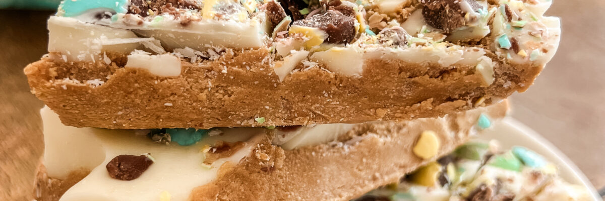 Mini Egg Peanut Butter Protein Bars (Gluten-Free, Low Sugar)